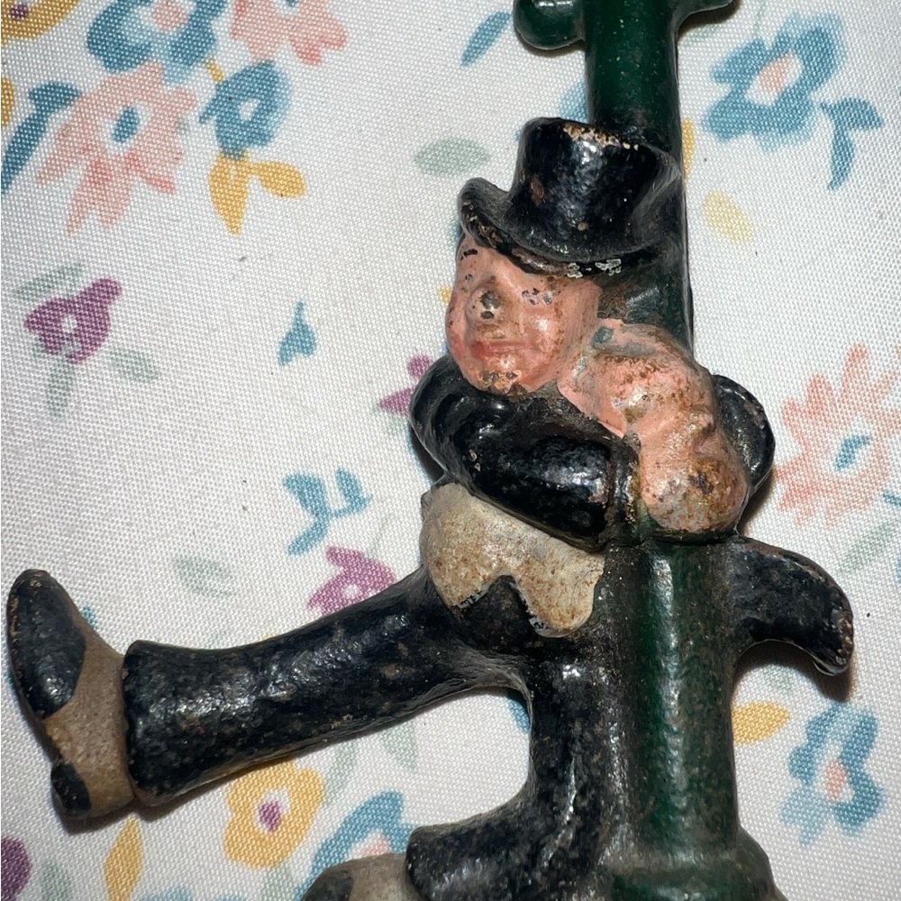Vintage Black and Green Cast Iron “drunk on a lamp post” “ gag” gift  bar war